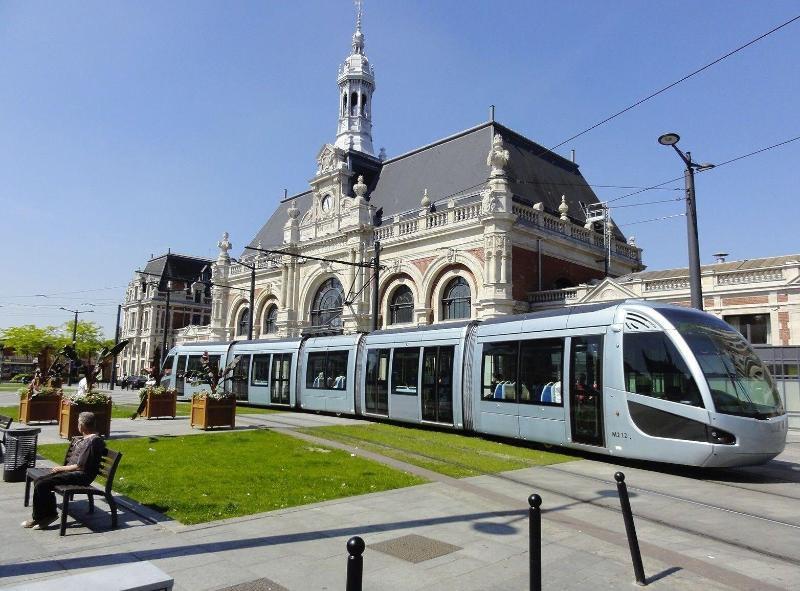 Modern'Hotel Valenciennes Exterior foto